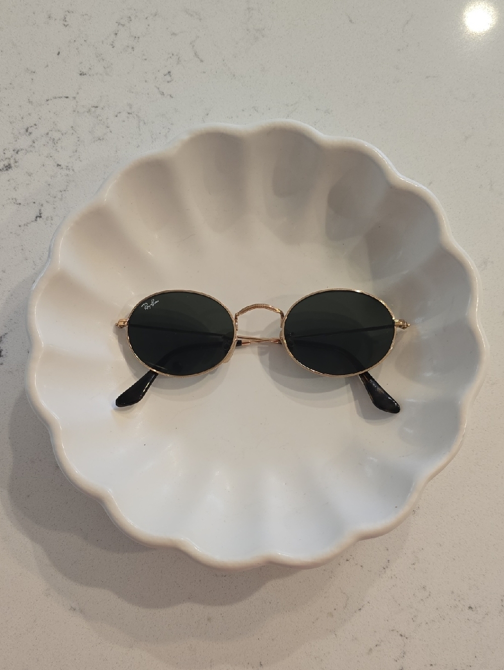 Ray-Ban Gold Oval Frame Sunglasses with Dark Green Lenses
